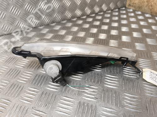 Kierunkowskaz przedni prawy PEUGEOT 308 SW II (LC_, LJ_, LR_, LX_, L4_) 2.0 BlueHDi 150 | BP30819397C33