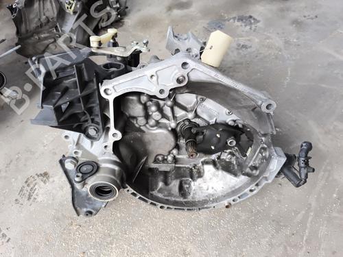 Used Gearbox CITROËN C3 II (SC_) 1.4 (73 hp) 26604774