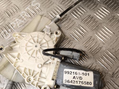 Front right window mechanism PEUGEOT 406 (8B) 2.0 HDI 110 | BP25924676C23 