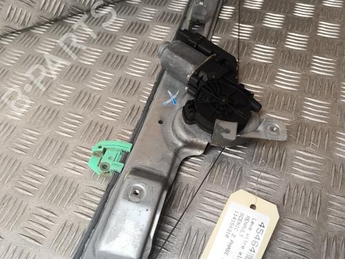 Rudehejsemekanisme Højre foran RENAULT SCÉNIC II (JM0/1_) 1.5 dCi (JM1E, JM16) (106 hp) 30059674