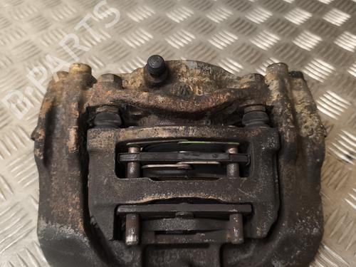 Used Right front brake caliper VW TRANSPORTER T4 Van (70A, 70H, 7DA, 7DH) 2.5 TDI (102 hp) 28335164