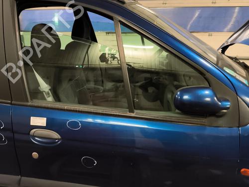 Dør høyre foran RENAULT SCÉNIC I MPV (JA0/1_, FA0_) 1.9 dCi (JA05, JA1F) (102 hp) 30398942
