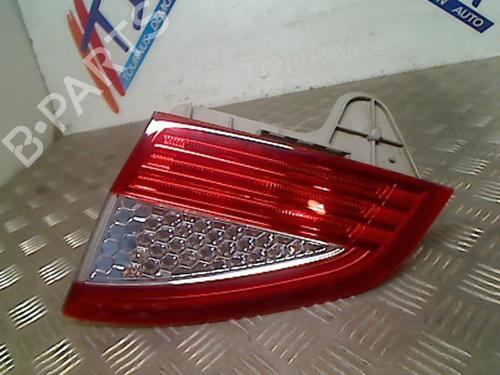 Used Right tailgate light FORD MONDEO IV (BA7) 2.0 TDCi (140 hp) 21730999