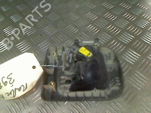 Used Front right exterior door handle RENAULT MASTER II Van (FD) 2.2 dCI 90 (90 hp) 21746347