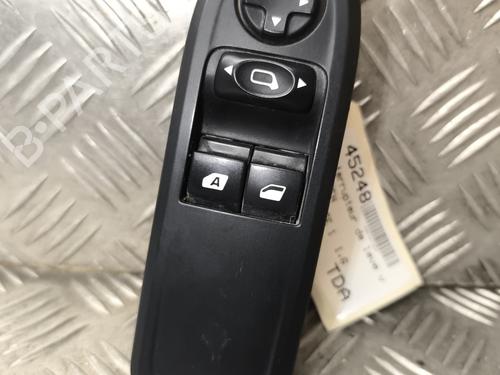 Interrupteur de vitre avant gauche CITROËN C3 II (SC_) 1.6 HDi 90 (90 hp) 27641776