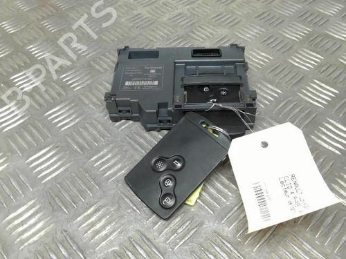 Used Card reader RENAULT CLIO IV Grandtour (KH_) 1.5 dCi 90 (KHN3, KHN4) (90 hp) 21749441