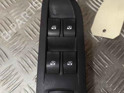 Used Left front window switch RENAULT LAGUNA II (BG0/1_) 2.0 16V (BG00, BG0K, BG0P, BG0W) (135 hp) 26436307