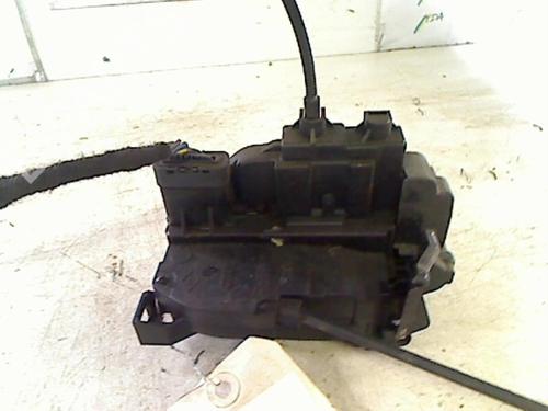 Used Rear left lock RENAULT MEGANE III Grandtour (KZ0/1) 1.5 dCi (KZ09, KZ0D, KZ1G, KZ29, KZ14, KZ1W, KZ10, KZ1F,... (110 hp) 21752783