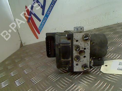 Used ABS pump SKODA SUPERB I (3U4) 1.9 TDI (130 hp) 21747029