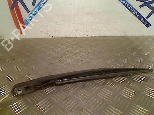 Used Rear windshield wiper arm NISSAN JUKE (F15) 1.5 dCi (110 hp) 21730901