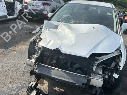 Brugte CITROËN C4 Coupe (LA_) 1.6 HDi (109 hp) 4269936