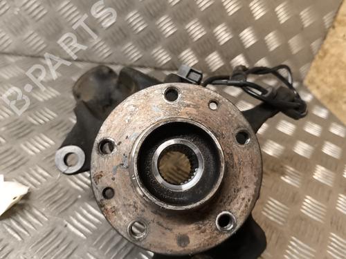 Used Left front steering knuckle NISSAN QASHQAI II SUV (J11, J11_) 1.2 DIG-T (115 hp) 21741157