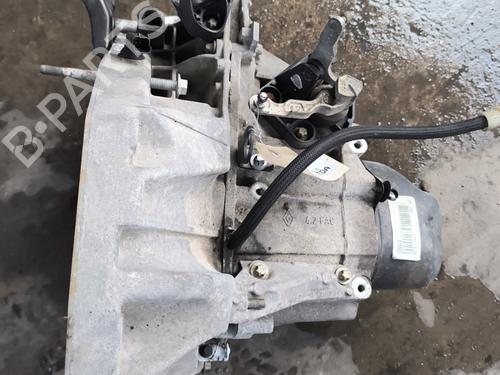 Gearbox RENAULT CLIO III (BR0/1, CR0/1) 1.5 dCi (BR17, CR17) | BP23887601M3