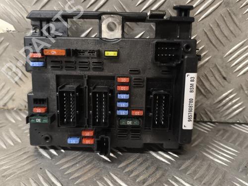 Used Fuse box PEUGEOT 206+ (2L_, 2M_) 1.4 HDi eco 70 (68 hp) 21729260