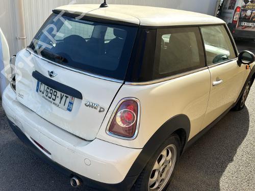 Styregear/Snekke MINI MINI (R56) One D | BP22014174M22 