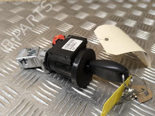 Used Ignition barrel DACIA DUSTER (HS_) 1.5 dCi 4x4 (109 hp) 21741837