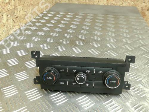 Used Climate control CHEVROLET CAPTIVA (C100, C140) 2.2 D (163 hp) 21734508
