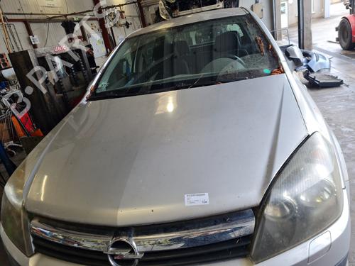 Motorhjelm OPEL ASTRA H (A04) 1.9 CDTI 16V (L48) (120 hp) 29840901