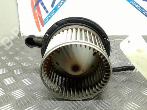 Used Heater blower motor MAZDA TRIBUTE (EP) 2.3 AWD (EP3W) (150 hp) 21746484