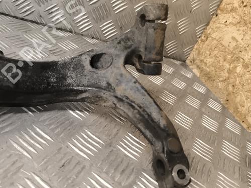 Venstre Styrespindel Lejehus VW PASSAT B5.5 (3B3) 1.9 TDI | BP26156892M25 