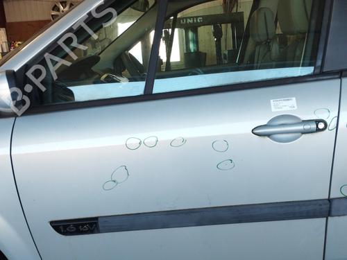 Used Left front door RENAULT SCÉNIC II (JM0/1_) 1.6 (JM0C, JM0J, JM1B) (113 hp) 31281132