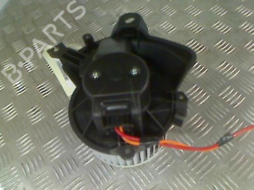 Used Heater blower motor FIAT FIORINO Box Body/MPV (225_) 1.3 D Multijet (225BXD1A, 225BXB1A, 225BXB11) (75 hp) 21739362