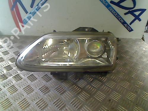 Used Left headlight RENAULT ESPACE III (JE0_) 2.2 dCi (JE0K) (130 hp) 25277630