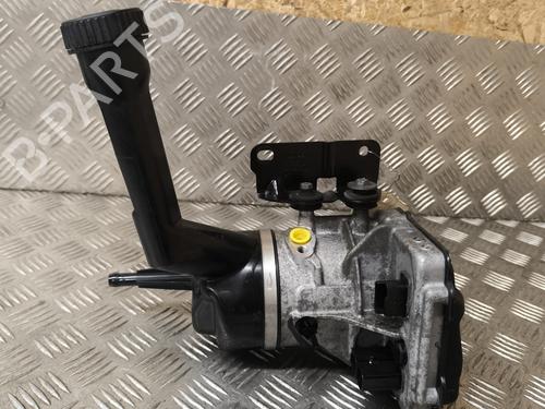 Used Steering pump PEUGEOT 308 I (4A_, 4C_) 1.6 HDi (112 hp) 21729212