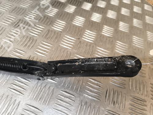 Front windshield wiper arm VW GOLF VII (5G1, BQ1, BE1, BE2) 1.6 TDI | BP25653864C143 
