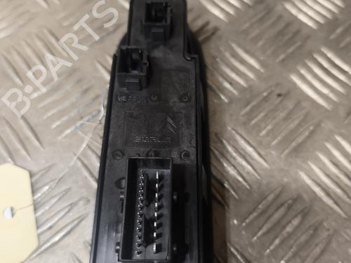 Left front window switch PEUGEOT 308 I (4A_, 4C_) 1.6 HDi | BP27688724I27 