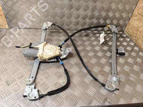 Rudehejsemekanisme Højre foran PEUGEOT 607 (9D, 9U) 2.7 HDi 24V (204 hp) 24401747