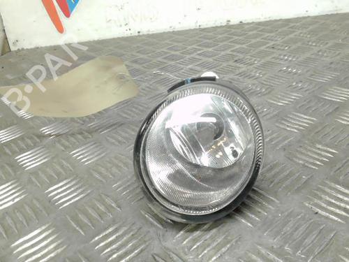 Used Right front fog light NISSAN ALMERA TINO (V10) 2.2 dCi (112 hp) 21734453