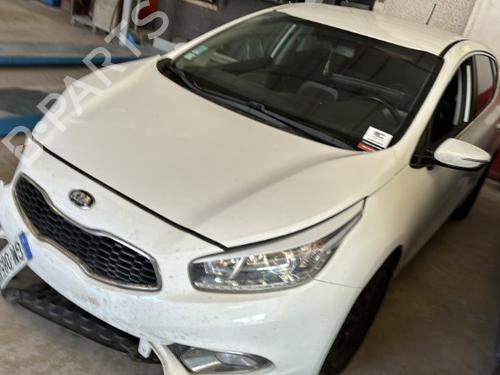 Warning switch KIA CEE'D (JD) 1.6 CRDi 128 | BP23772825I22  - Image 5