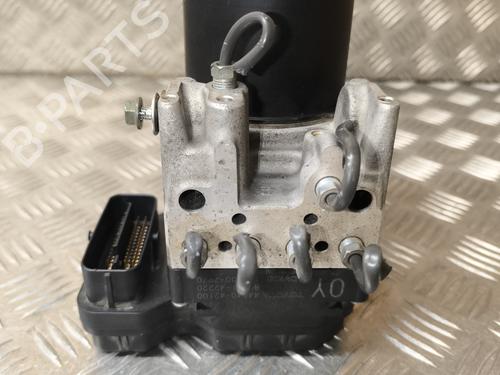 ABS Bremseaggregat TOYOTA RAV 4 III (_A3_) 2.2 D 4WD (ALA30_, ALA30R) | BP29071817M43