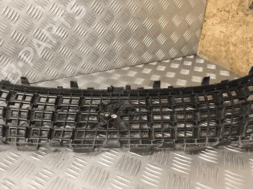 Grille PEUGEOT 3008 II SUV (MC_, MR_, MJ_, M4_) 1.5 BlueHDi 130 | BP29240072C40 
