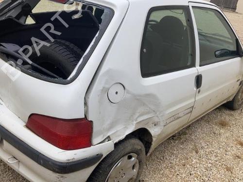 Right headlight PEUGEOT 106 II (1A_, 1C_) 1.1 i | BP21733278C29 