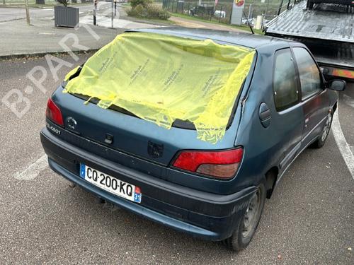 Left front indicator PEUGEOT 306 Hatchback (7A, 7C, N3, N5) 1.9 D | BP25601010C32 