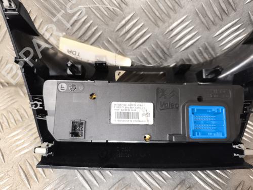 Climate control PEUGEOT 208 I (CA_, CC_) 1.6 BlueHDi 100 | BP25118023I5 