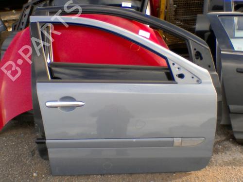 Used Right front door RENAULT LAGUNA II Grandtour (KG0/1_) 1.9 dCi (125 hp) 21739377