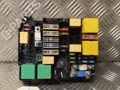 Used Fuse box PEUGEOT 208 I (CA_, CC_) 1.4 HDi (68 hp) 21729326