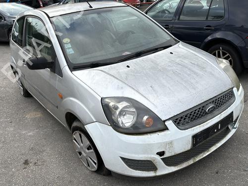 Left headlight FORD FIESTA V (JH_, JD_) 1.4 TDCi | BP23847394C28 