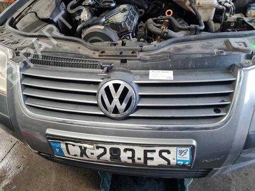 Used Grille VW PASSAT B5.5 (3B3) 1.9 TDI (130 hp) 29120376