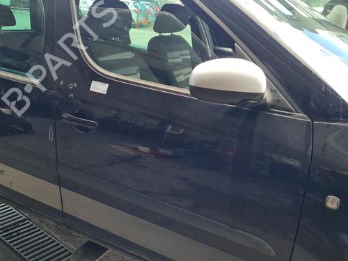 Used Right front door SKODA ROOMSTER (5J7) 1.9 TDI (105 hp) 27716926