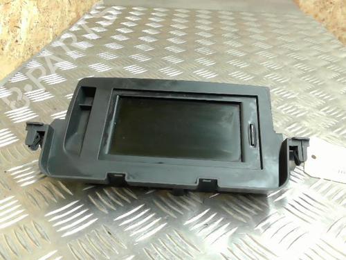 Used Display monitor RENAULT MEGANE III Grandtour (KZ0/1) 1.5 dCi (KZ09, KZ0D, KZ1G, KZ29, KZ14, KZ1W, KZ10, KZ1F,... (110 hp) 21737663