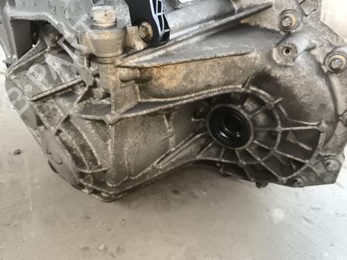 Gearbox RENAULT LATITUDE (L70_) 2.0 dCi 150 (L70H) | BP22014815M3