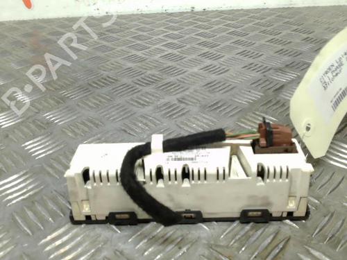Used Display monitor CITROËN C5 II Break (RE_) 2.0 HDi (RERHRH) (136 hp) 21750657