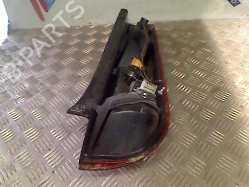 Used Left taillight FORD FIESTA V (JH_, JD_) 1.4 TDCi (68 hp) 21736230
