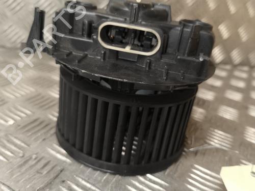 Ventilator motor RENAULT TWINGO II (CN0_) 1.5 dCi (CN0E) (64 hp) 23968307