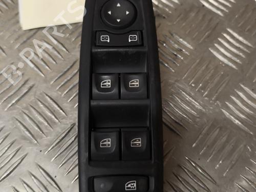 Used Left front window switch RENAULT MEGANE III Grandtour (KZ0/1) 1.6 dCi (KZ00, KZ12, KZ13) (130 hp) 21729300