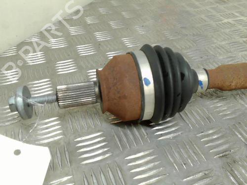 Drivaksel bagtil Højre RENAULT TWINGO III (BCM_, BCA_) 1.0 SCe 65 (BCMJ) (65 hp) 21749619